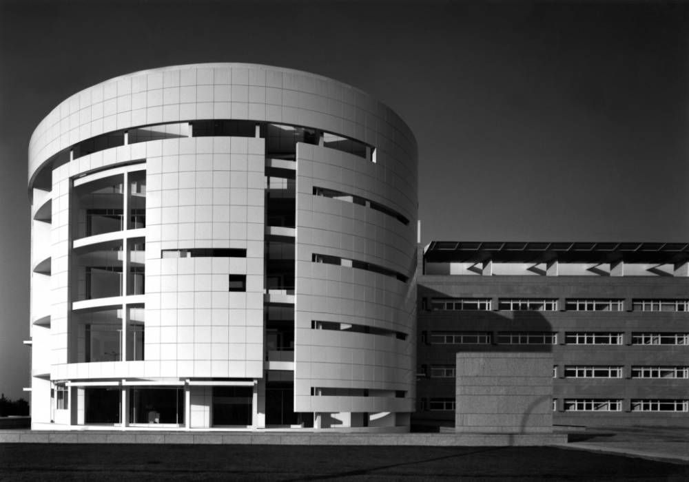 Richard meier  hypolux bank building  luxembourg  1989   1993