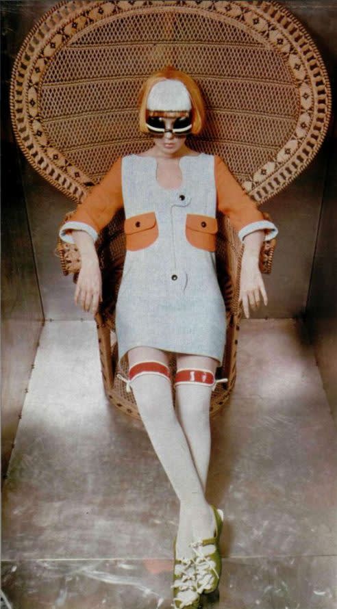 Andre   courre  ges  mod ensemble  1960s