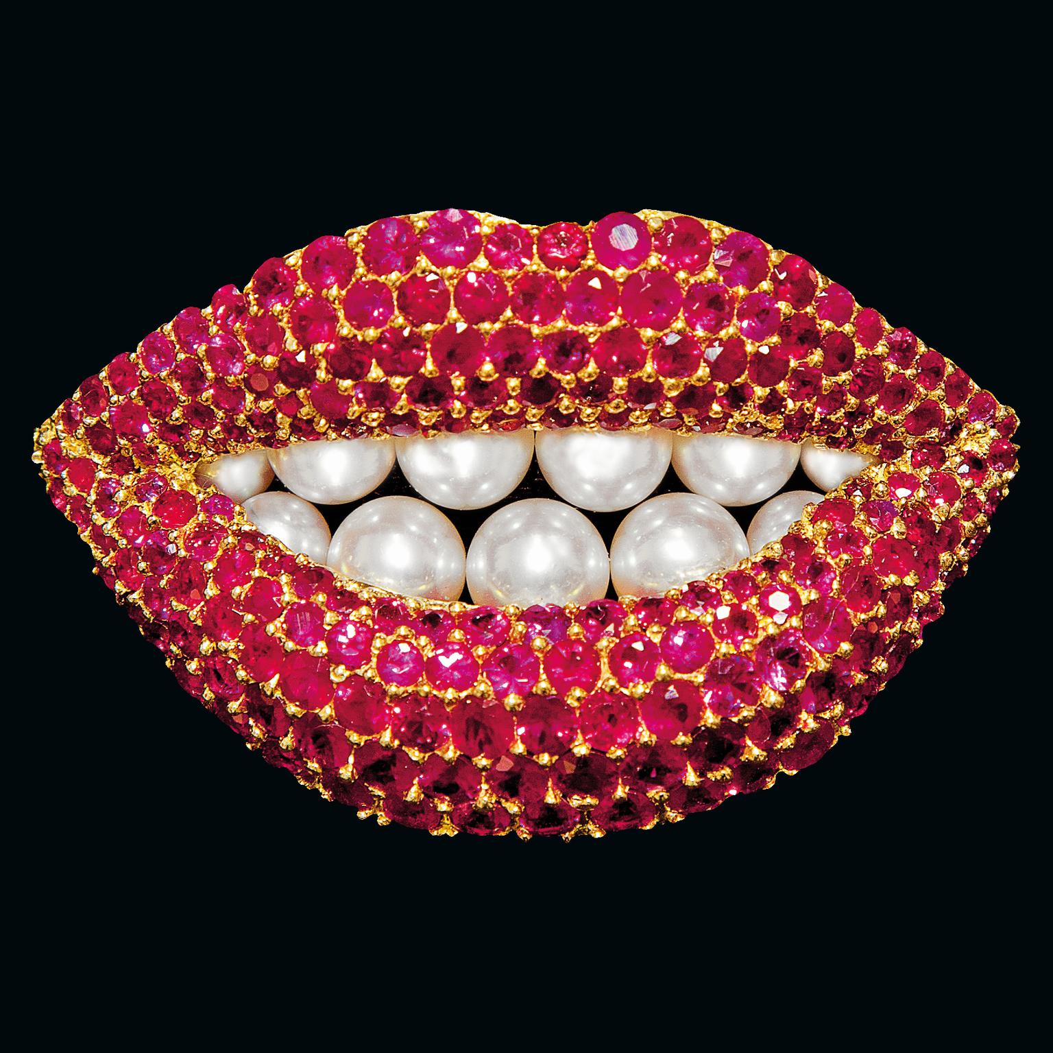 Salvador dali  lips brooch  1949