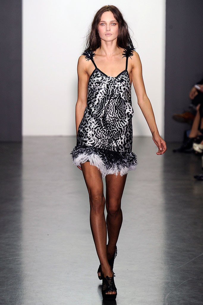 Proenza Schouler S/S 2010 - Minnie Muse