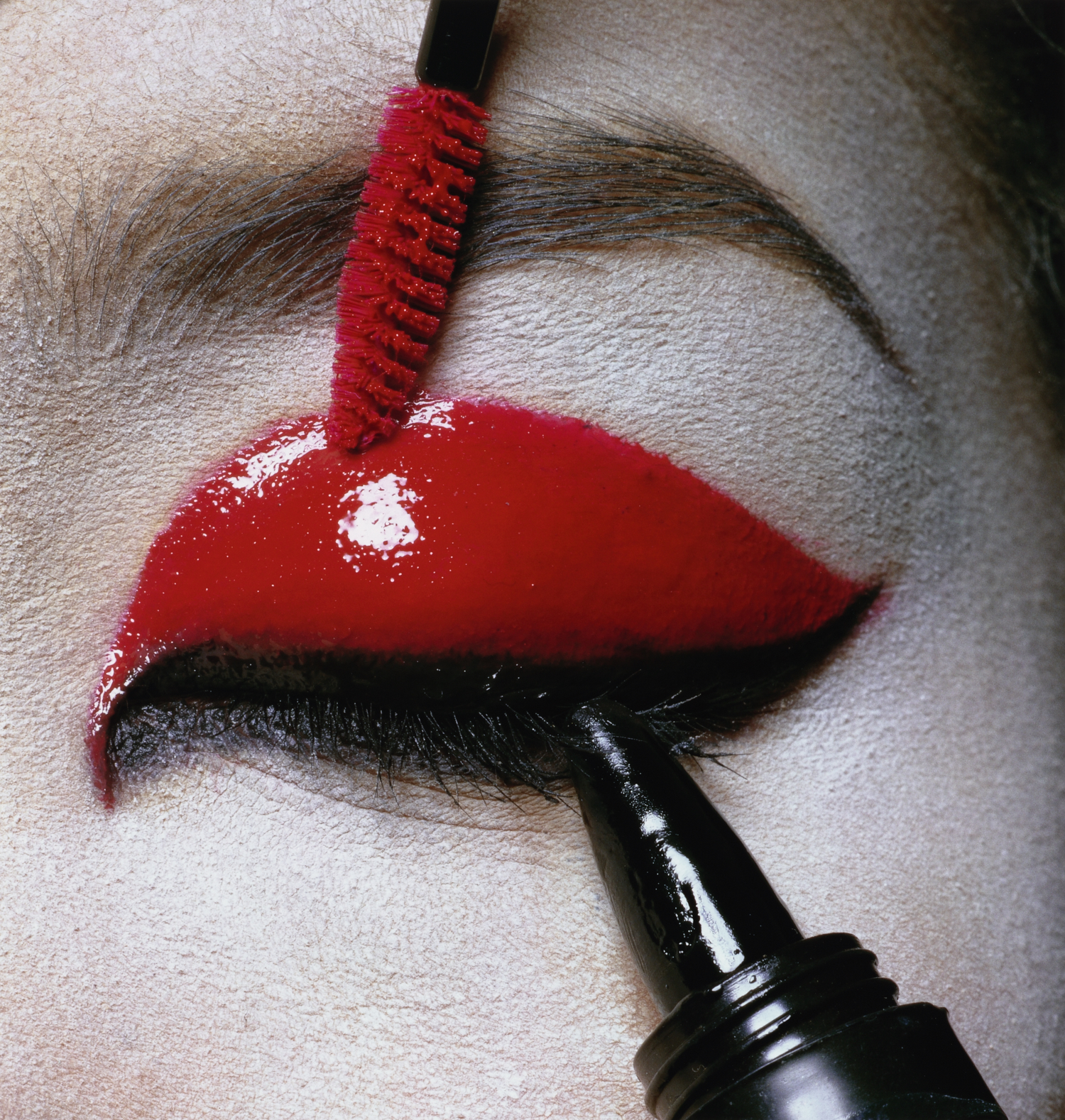 Irving penn  red lacquered lid  new york  1994