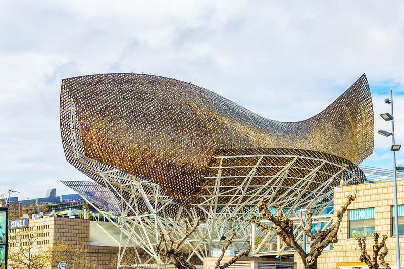 Frank gehry  fish sculpture designed for the 1992 barcelona olympics