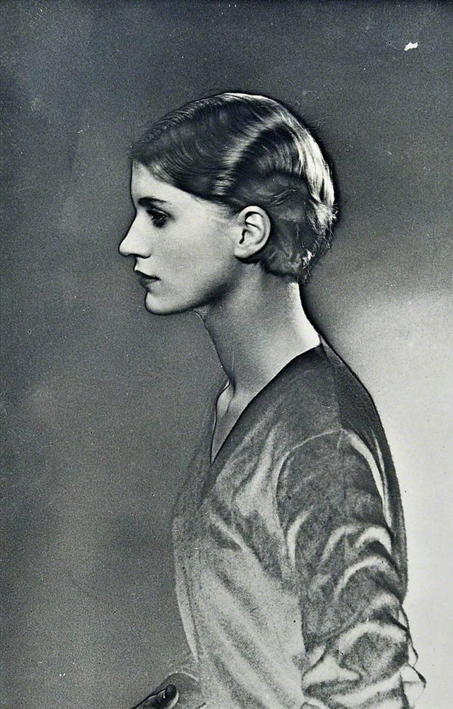 Man ray  photography of lee miller  1932