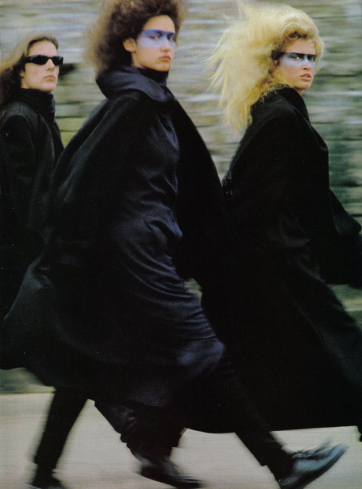 Us vogue july 1983 polly mellen helmut newton hans feurer photograph yohji yamamoto