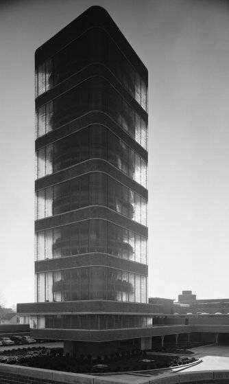 Johnson wax tower in racine wis.  by architect frank lloyd wright  1950  photographed by ezra stoller