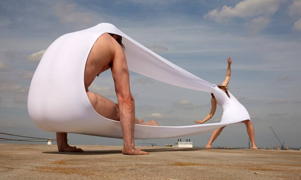  Hussein Chalayan, Costumes for Gravity Fatigue, Sadler’s Wells, 2015 