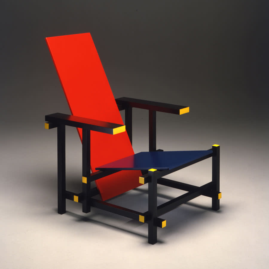 24. down rietveld  red and blue chair  1917