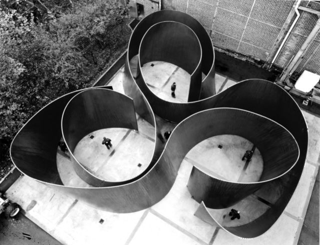 Richard serra  cycle  2011