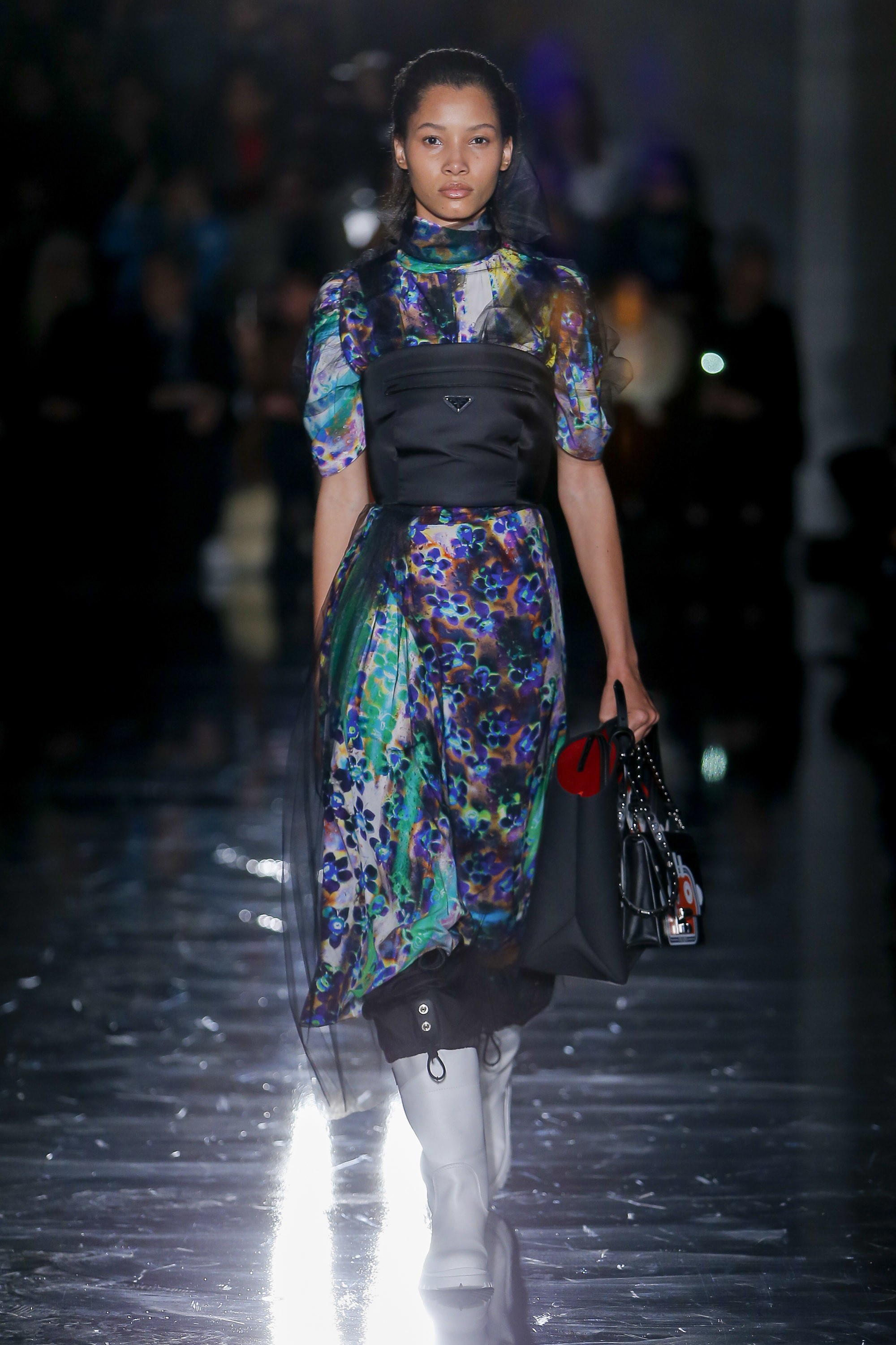 スカート PRADA 2018 collection roze flower black Prada Spring/Summer 2018 Women's Collection - Fashion
