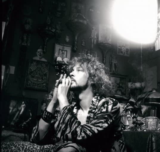  Steven Arnold, Self Portrait at Home, 1980's 