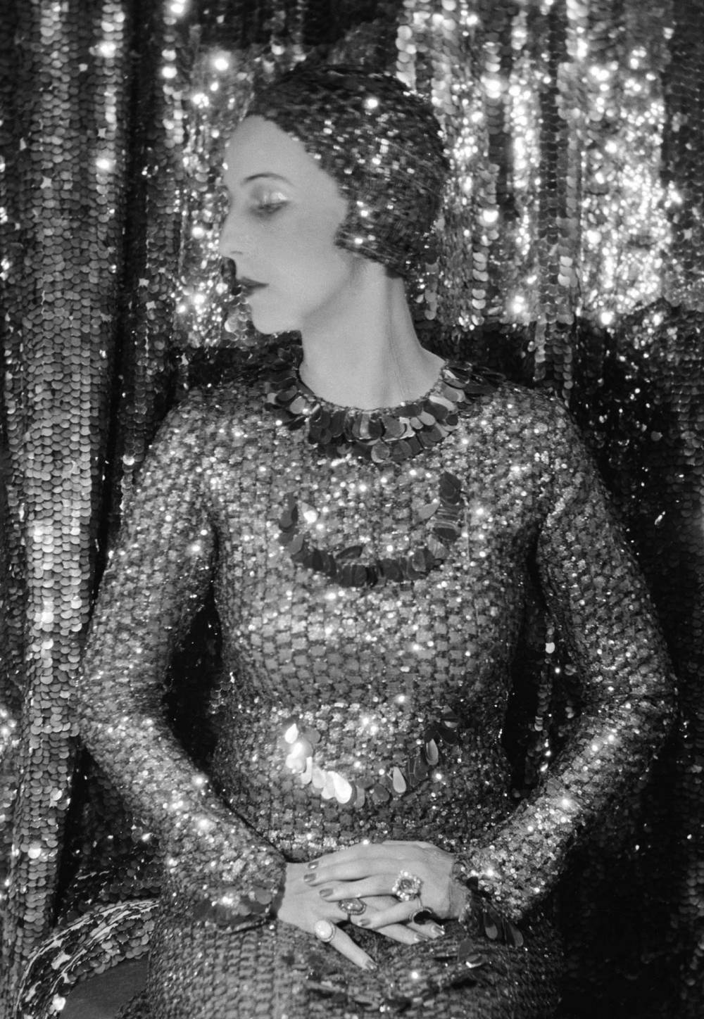 Cecil beaton  paula gellibrand  marquesa de casa maury  1928