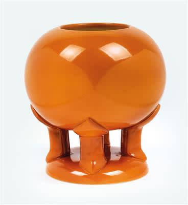 Peter behrens  spherical vase  1901