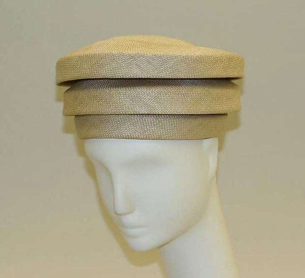 The Guggenheim Hat - Minnie Muse