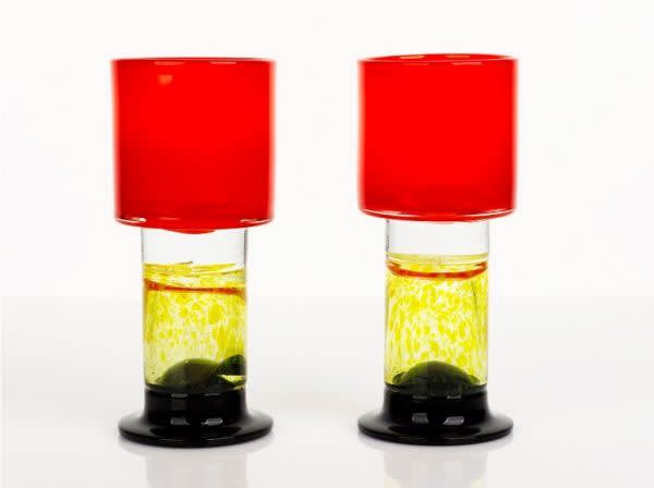 Kaj franck fro nuutajarvi notsjo   two tricoloured glass goblets
