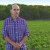 El agricultor brasileño Ivan Bedin explica las razones por la que él usa el sistema automático de pulverización Trimble WeedSeeker 2.