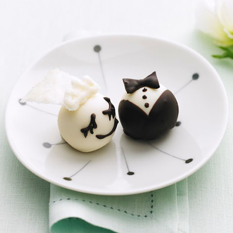 Sweet & savory ideas to celebrate the Bride