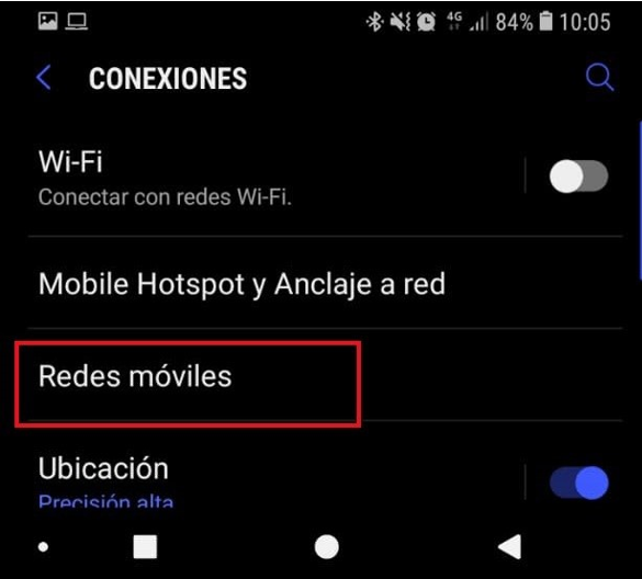 Ingresá a Conexiones/Redes móviles