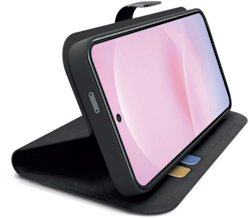 Svart plånboksfodral i läder för smartphone, öppet med telefon synlig och kortfack på sidan.