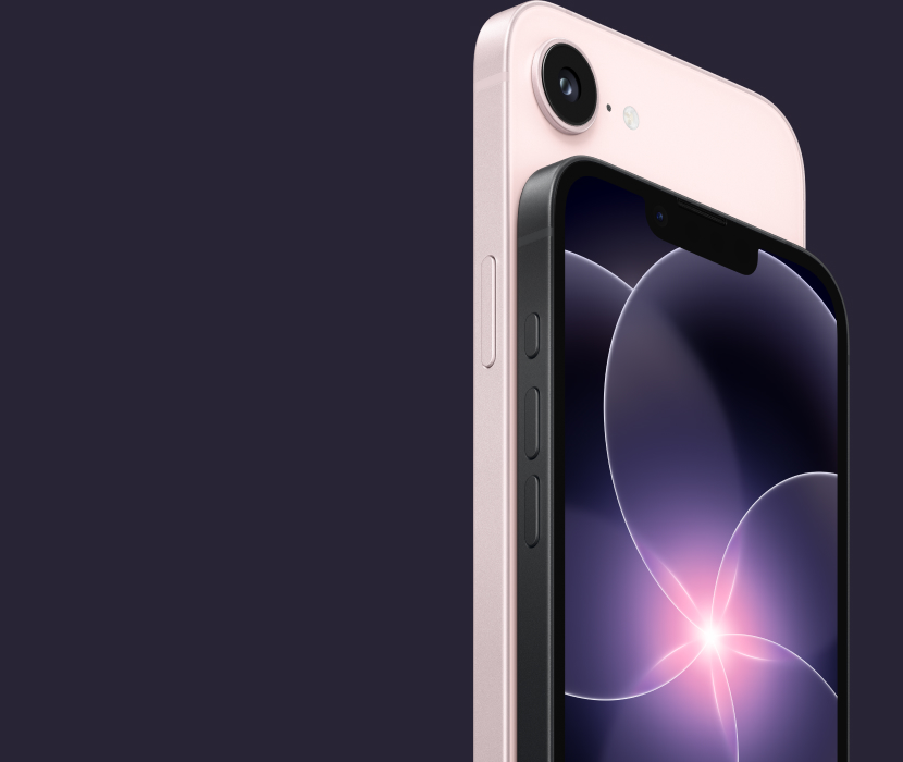 En rosa iPhone visad från sidan och framsidan mot mörk lila bakgrund, med ett abstrakt ljusrosa mönster på skärmen.