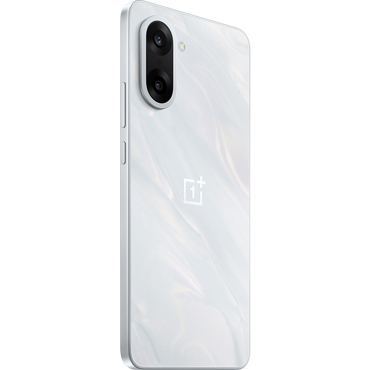 En vit OnePlus-smartphone sedd från baksidan med dubbla kameror i svart oval modul och OnePlus-logotypen på den marmorliknande ytan.