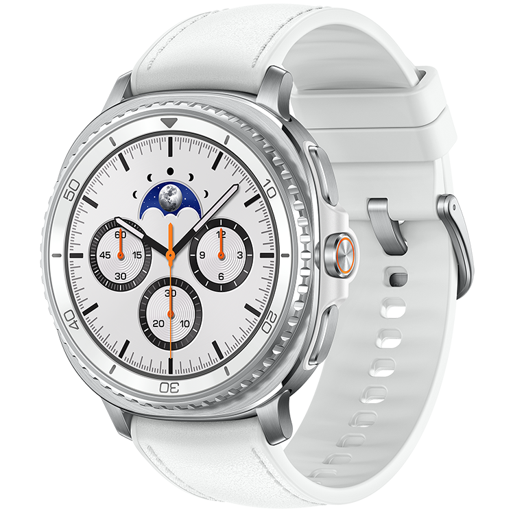 Galaxy Watch8 Classic sett från vänster med silverfärgad boett, svart urtavla med månfasvisare och kronograffunktion, samt vitt läderarmband.