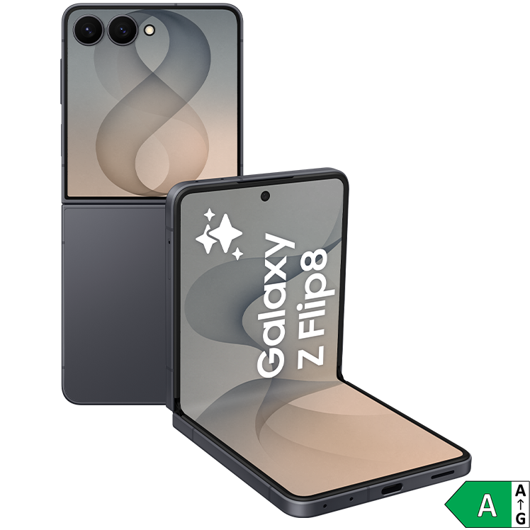 Samsung Galaxy Z Flip8 i mörkgrå färg, visad både hopvikt och utvikt med energiklass A-märkning.