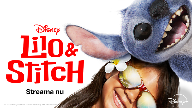 Närbild av den blå utomjordingen Stitch med stora tänder och en flicka med solglasögon. Disney-logotyp och texten "Streama nu".