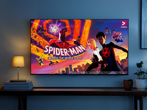 Tv med filmen Spider-Man: Across the Spider-Verse i rutan