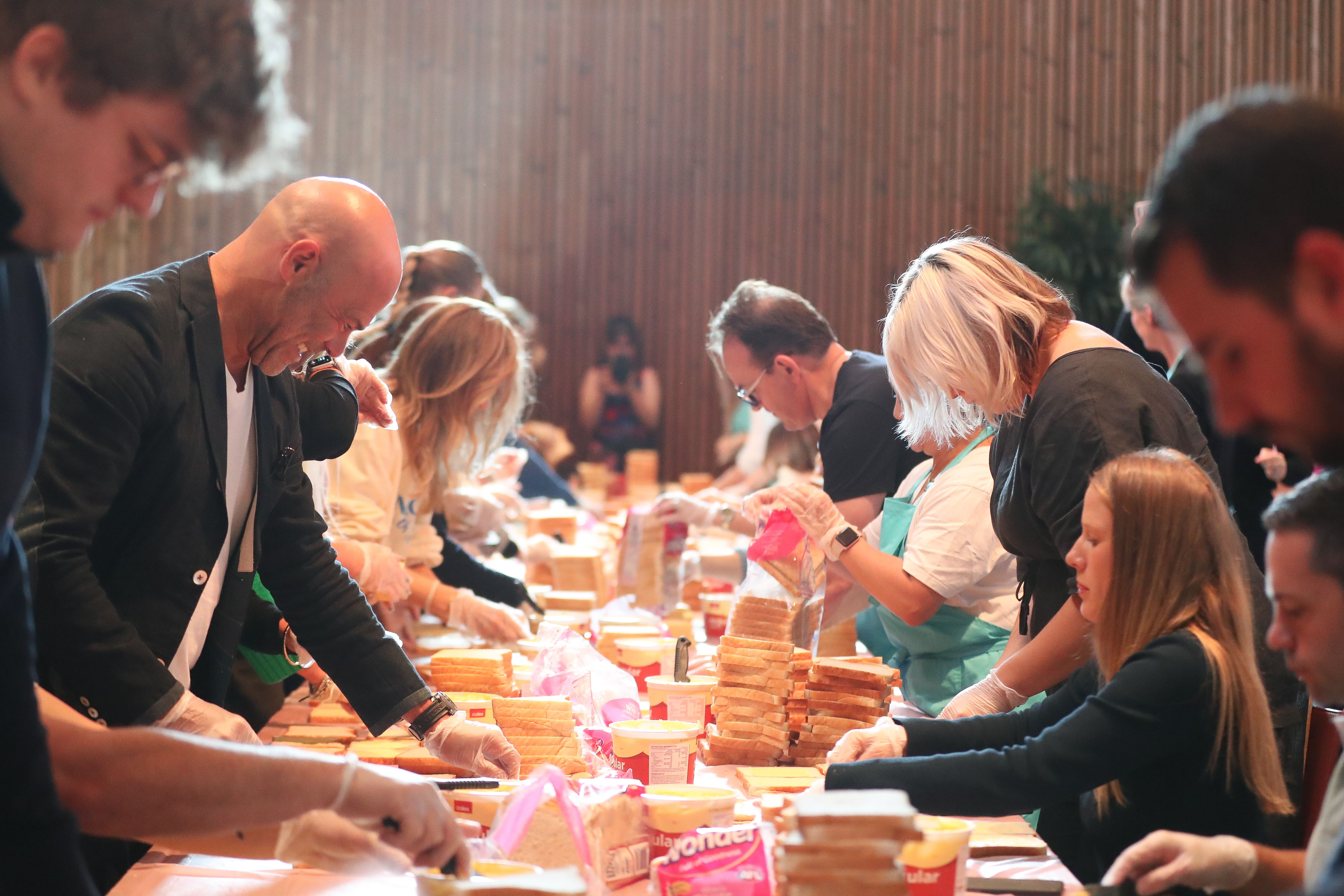 Image: [ESG] Sandwich making