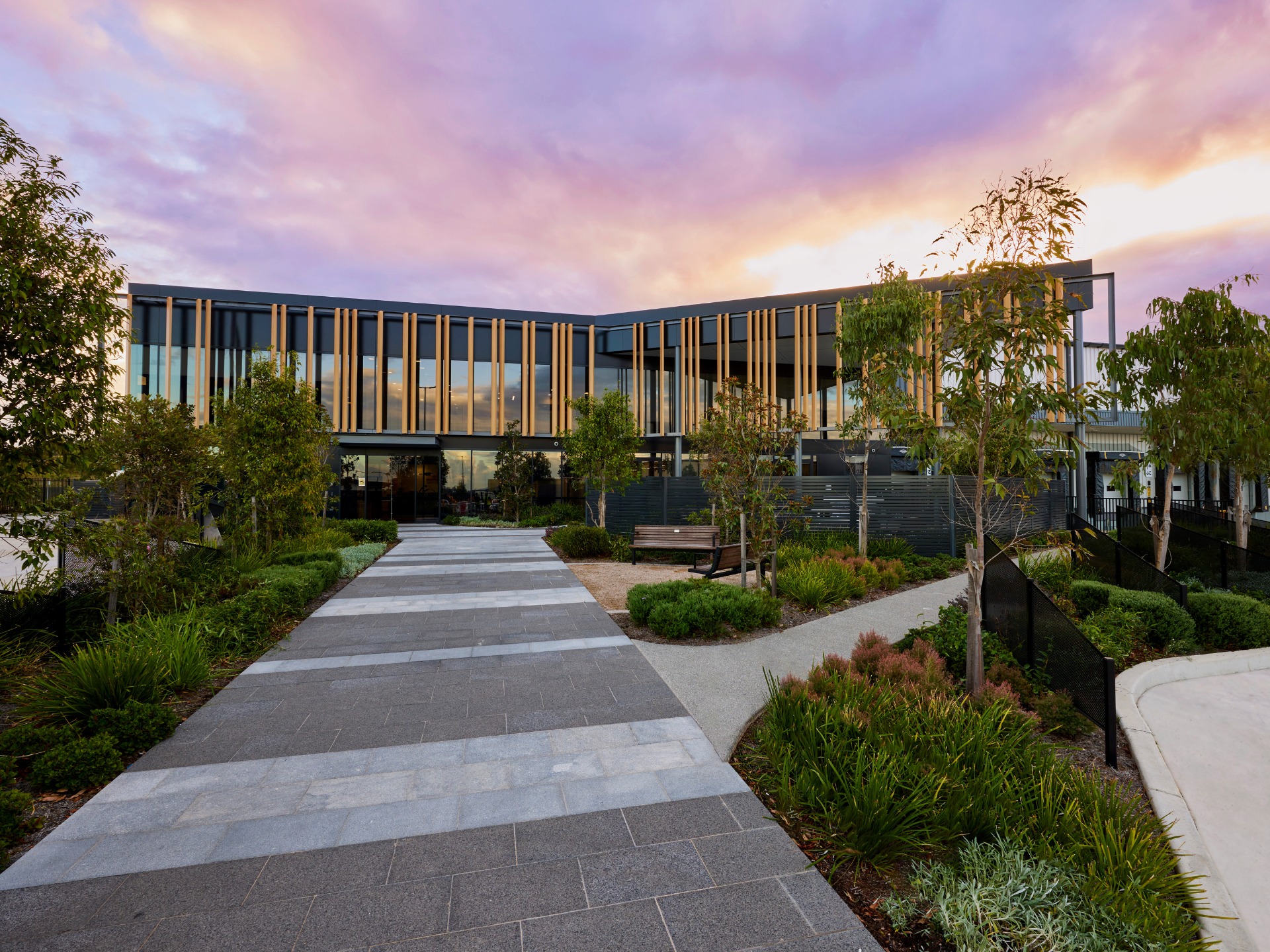 Image: [Get to know us] Bringelly