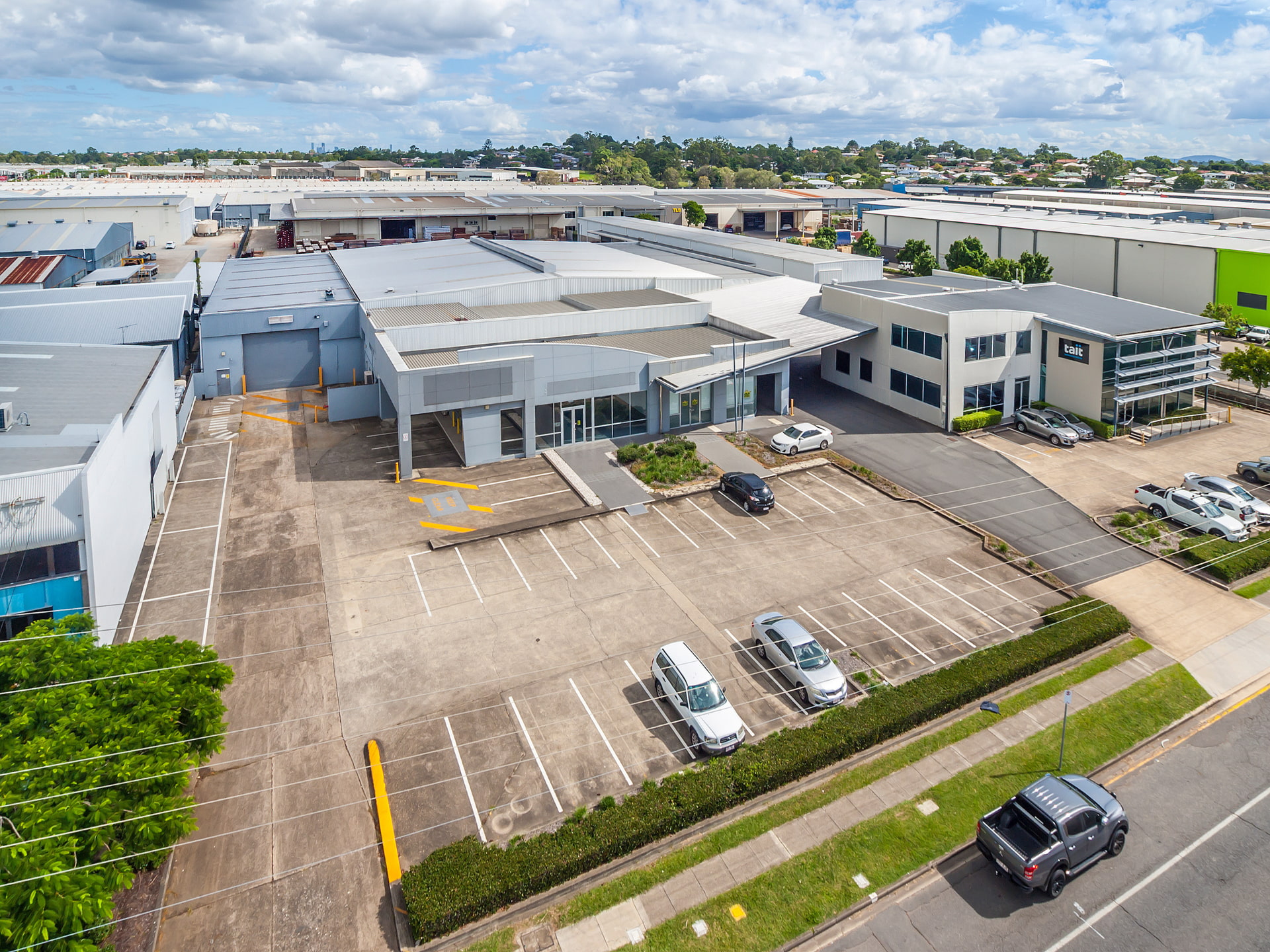 Image: [Hero] [140-160 Robinson]