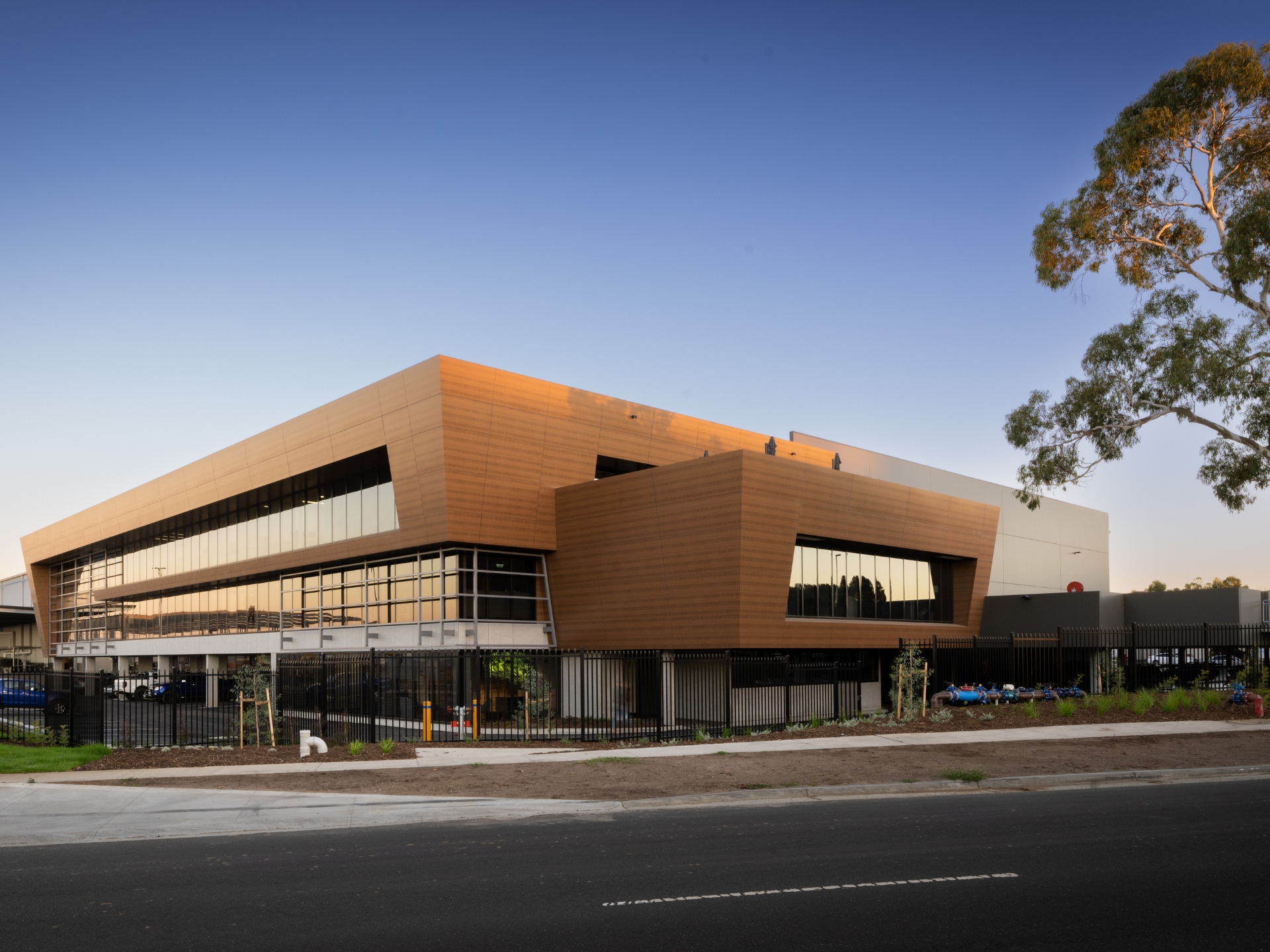 Image: [Masthead] [Properties]