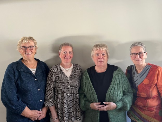 Kjekke medlemmer fra Flekkefjord pensjonistklubb som deltok på regionalsamlinga i Lyngdal i dag, fra venstre: Aslaug Pedersen, Torgunn Schultz, Olaug Hallgren og Ruth Rekevik.