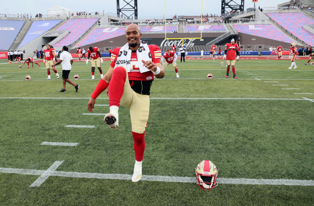 USFL on Twitter: USFL fans bring it in! Team Token holders get access to a  FREE pair of tickets to the playoffs and VIP ACCESS to our stadium event on  June 25