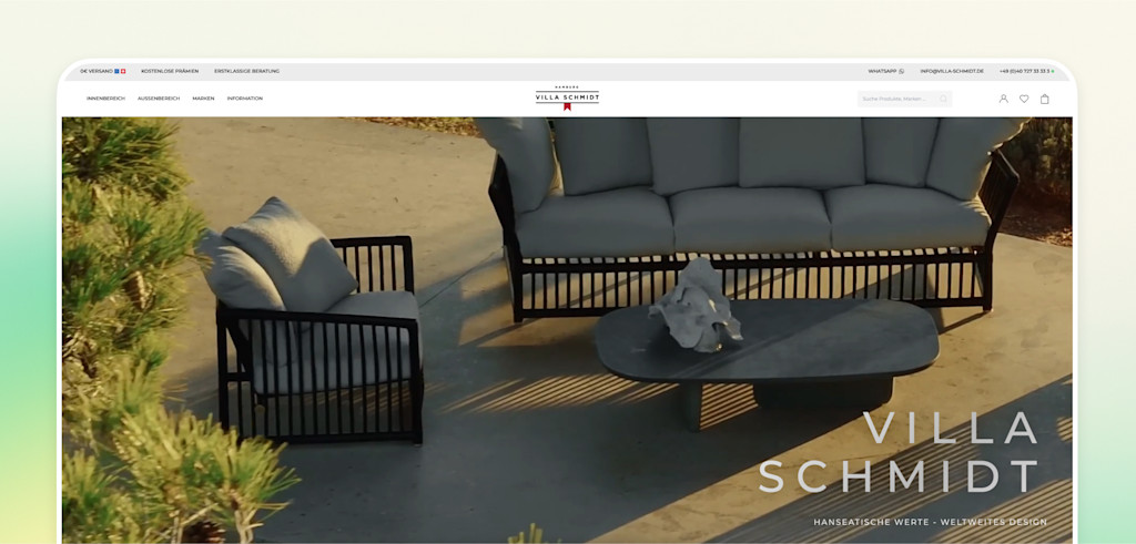Villa-Schmidt-Onlineshop mit hochwertiger Outdoor-Lounge auf einer Terrasse.