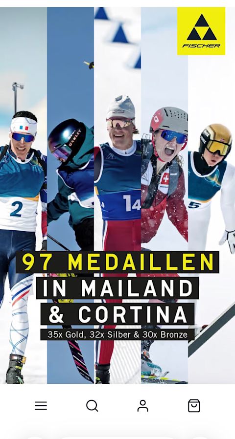 Fischer-Werbebanner mit Wintersportlern in Aktion, dem Fischer-Logo oben rechts und der Überschrift „97 Medaillen in Mailand & Cortina – 35x Gold, 32x Silber & 30x Bronze“.