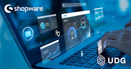 Visualisierung von Datenanalyse und künstlicher Intelligenz auf einem Laptopbildschirm mit digitalen Dashboards und Grafiken. Logos von Shopware und UDG sind sichtbar.