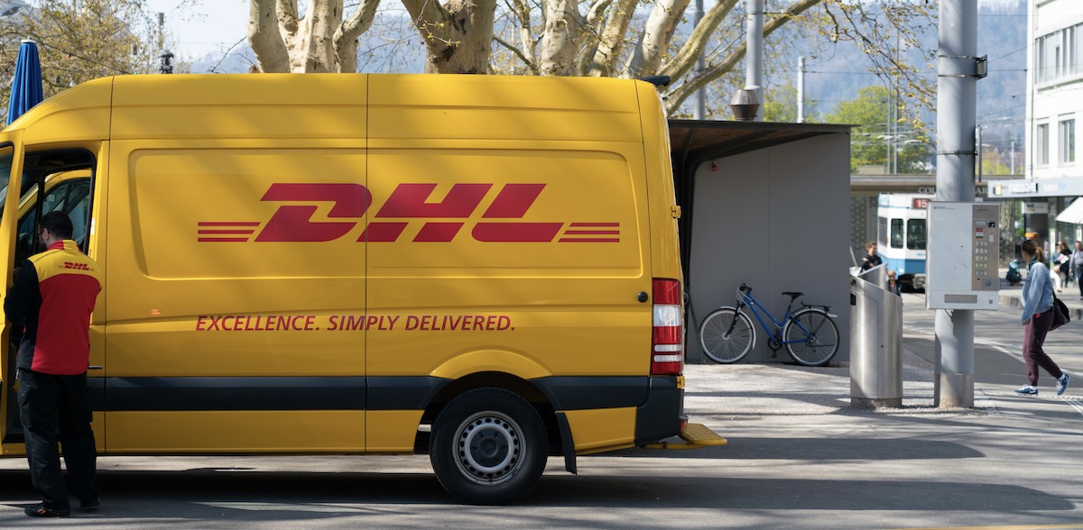 DHL_delivery