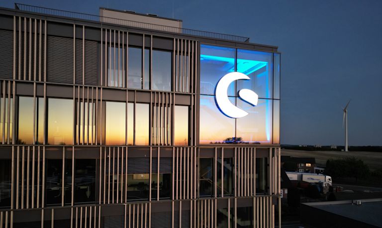 Der Shopware Tower bei Sonnenuntergang. Der Shopware Tower bei Sonnenuntergang.
