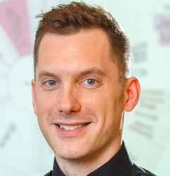 Christopher Collins, Associate Professor, and Canada Research Chair in Linguistic Information Visualization