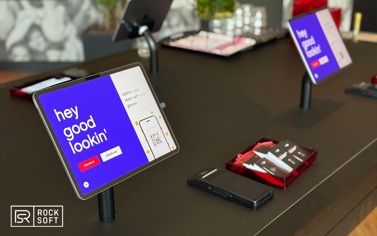 Rocksoft - citizenM check-in kiosk