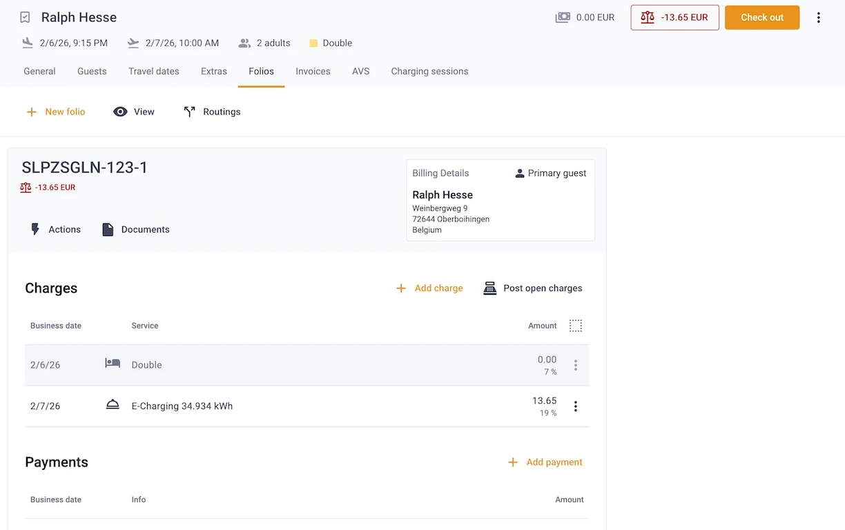 Charging costs on guest folio