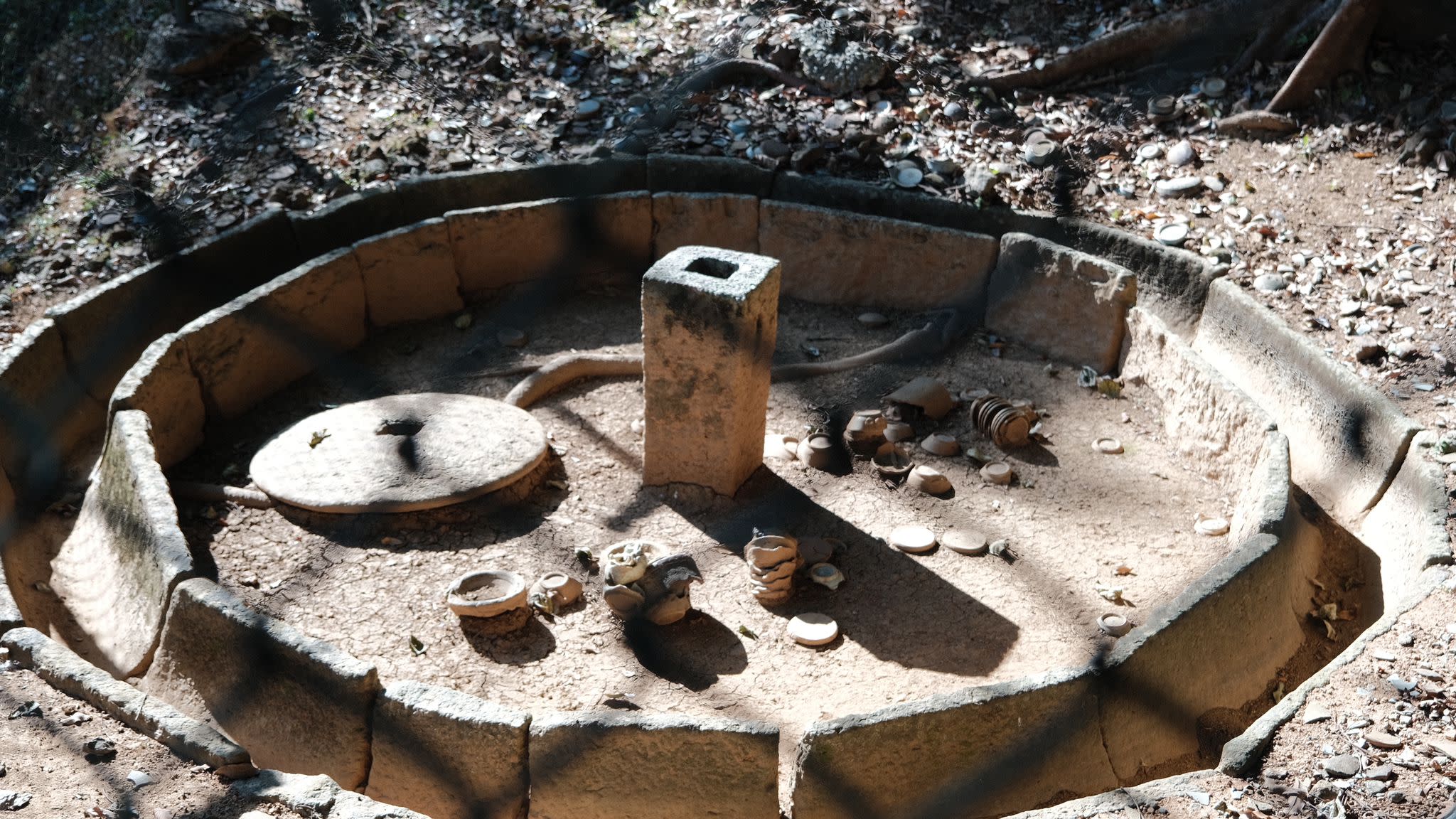 碗物養志: 碗窰考古遺址考察與陶器修繕工作坊 Em-‘bowl’-lishment of Temper: Wun Yiu Archaeological Site Visit & Ceramic Restoration Workshop