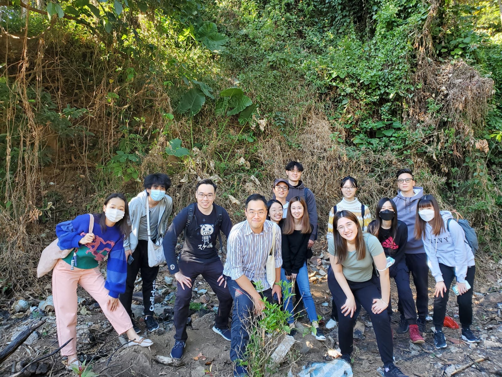 碗物養志: 碗窰考古遺址考察與陶器修繕工作坊 Em-‘bowl’-lishment of Temper: Wun Yiu Archaeological Site Visit & Ceramic Restoration Workshop