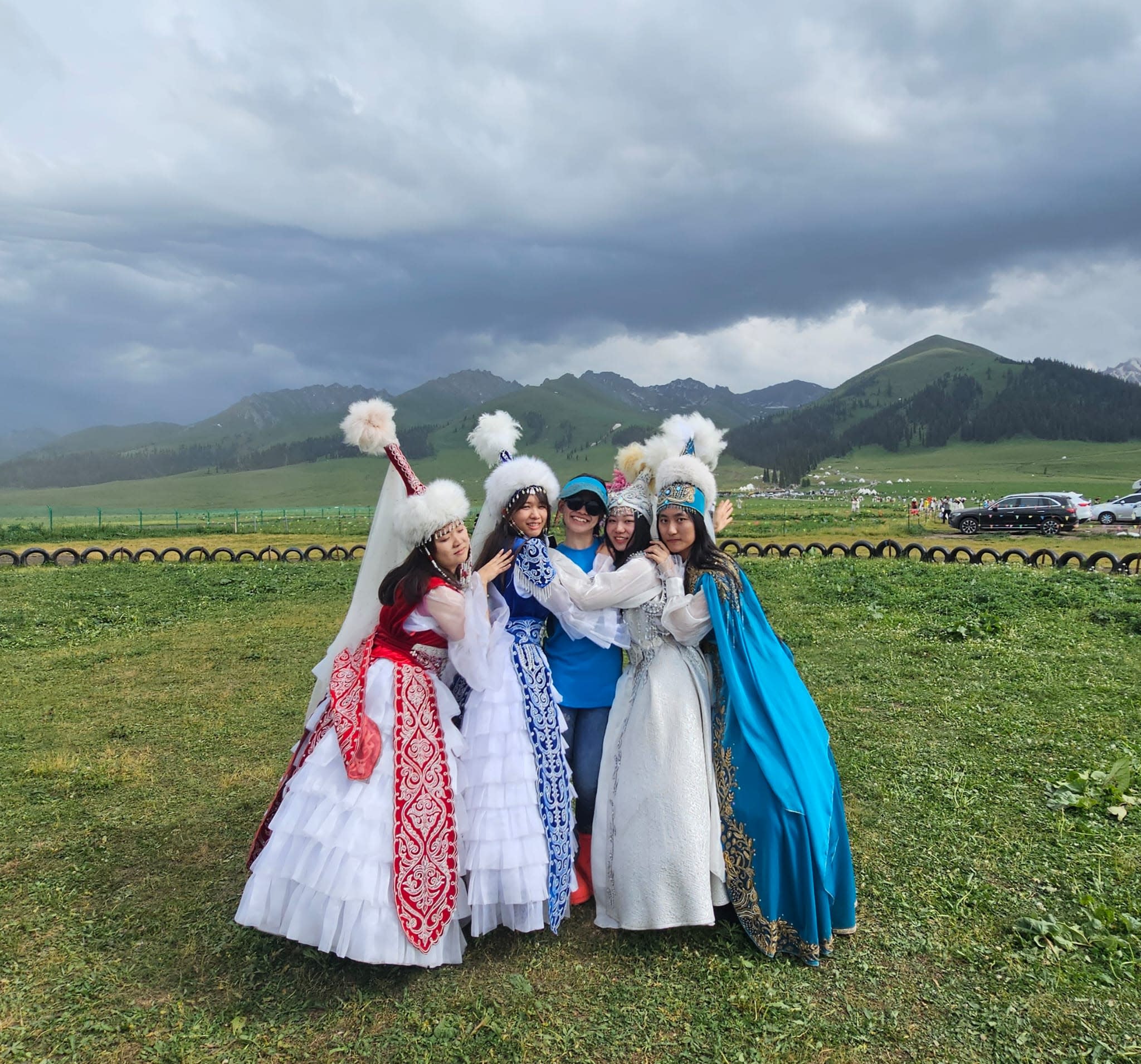 大漠孤煙直 蒼茫天地間 ——絲路北疆行 Discovering Silk Road, Exploration to Northern Xinjiang