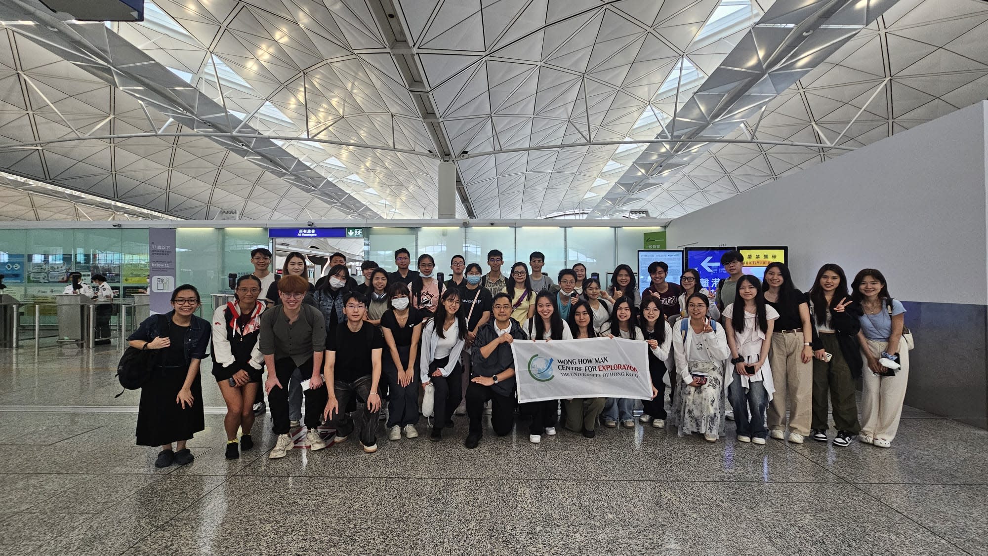 大漠孤煙直 蒼茫天地間 ——絲路北疆行 Discovering Silk Road, Exploration to Northern Xinjiang
