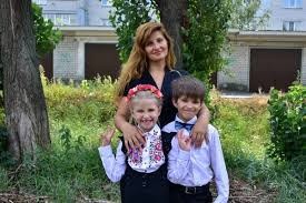 Assisting Displaced Ukrainian People in Ottawa