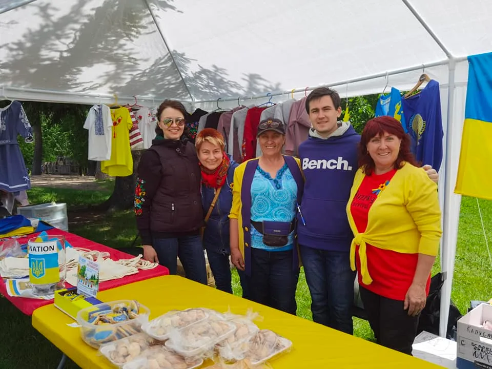 Українська Суспільна Служба (Оттава) організувала збір коштів для літноього табору 'Соняшник'