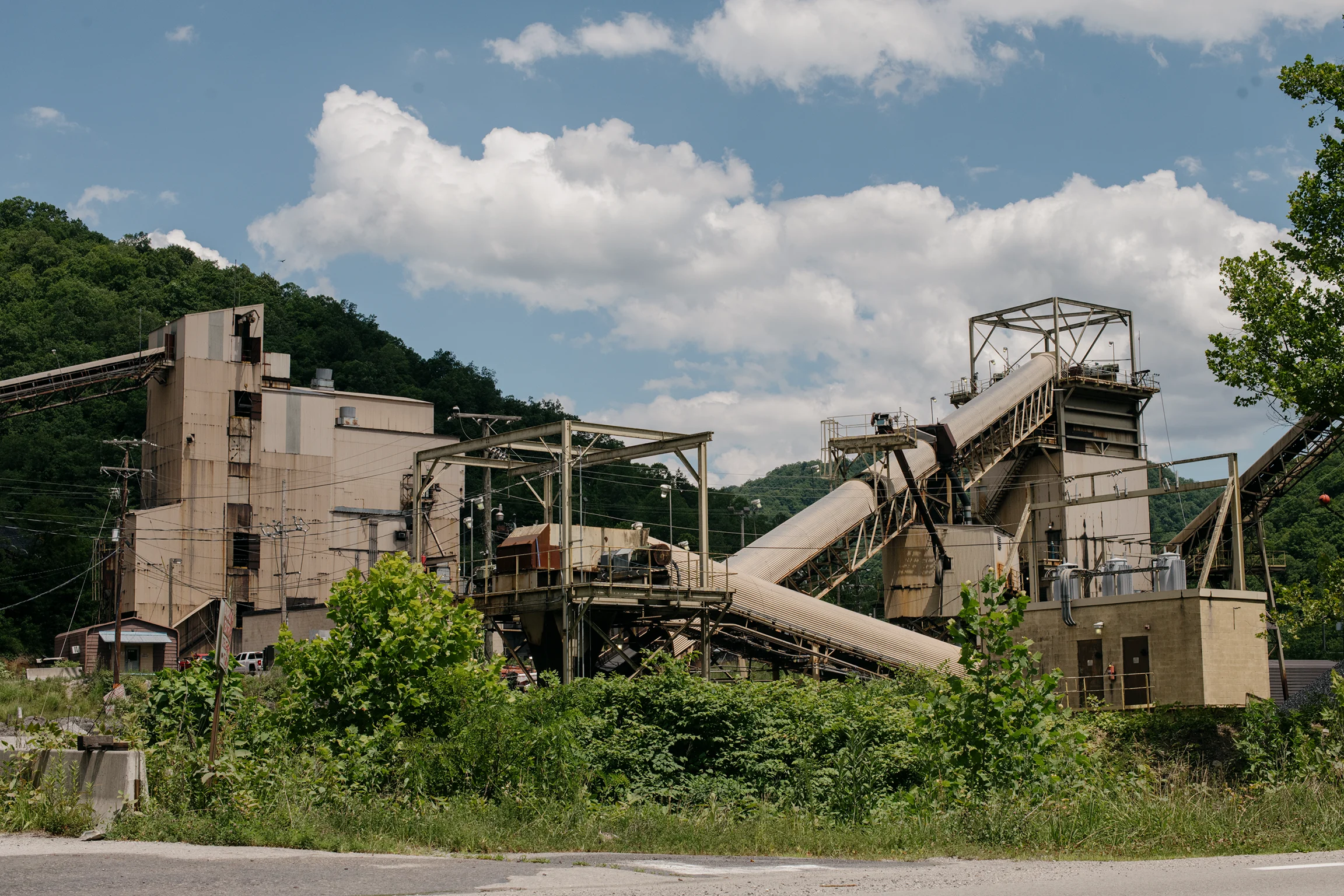 Active coal preparation plant with conveyor systems in the mountains of southern West Virginia.
