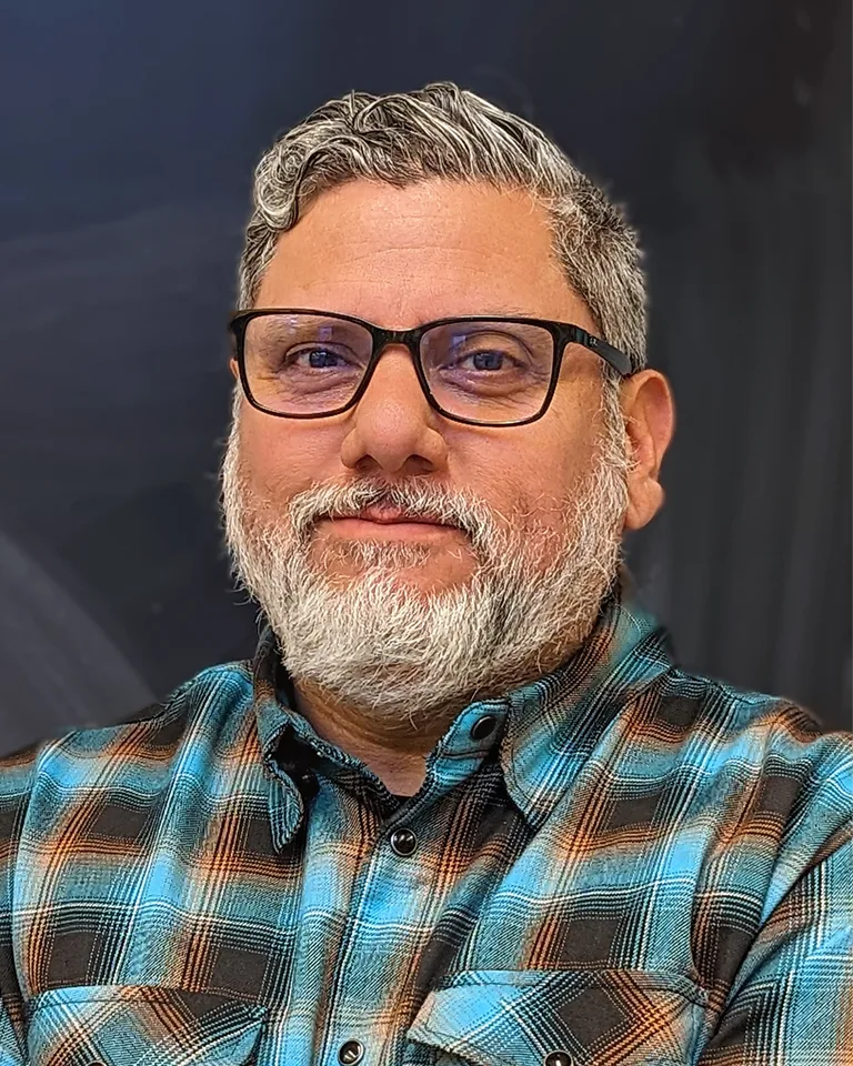 EdGomezHeadshot 768x960